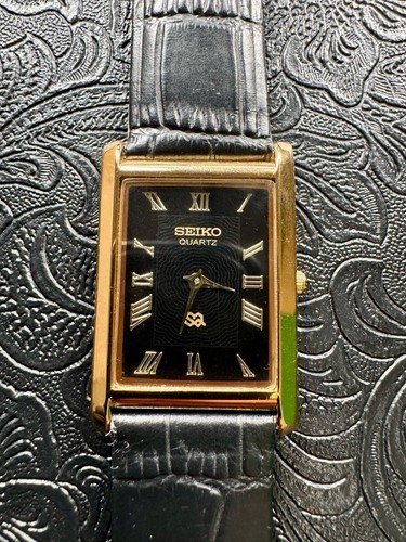 Black dial rare vintage - dial,