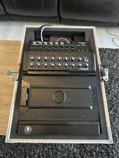 Mackie DL1608 mixer complete