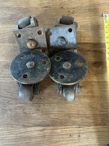 Old heavy castors - old, x4