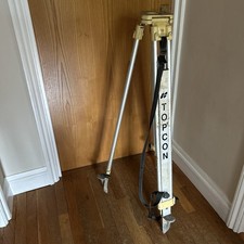 Topcon Level Tripod Stand For Surveyor’s Level To Bolt On