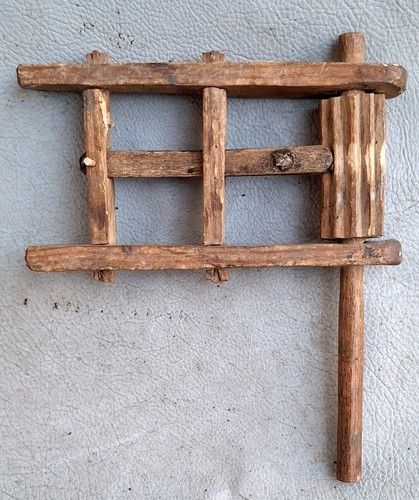 Antique wooden noise - antique,