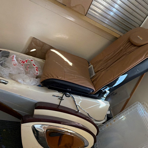 Lezon pedicure spa - lezon,
