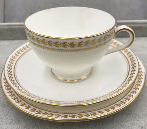 Minton wheatsheaf s104 - s104, bone