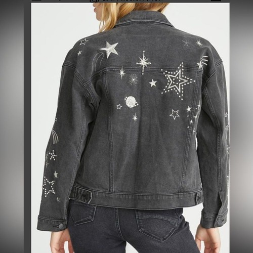 Driftwood shooting star - shooting,
