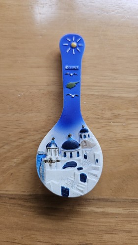 Cyprus spoon shaped fridge - cyprus, 3d