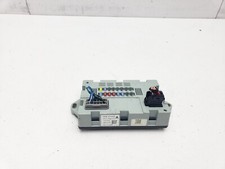 JAGUAR XE X760 2.0 DIESEL FUSE RELAY BOX 2016 CPLA-14Q073-AA
