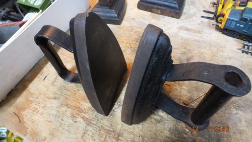 Antique flat irons size 4 - 2,