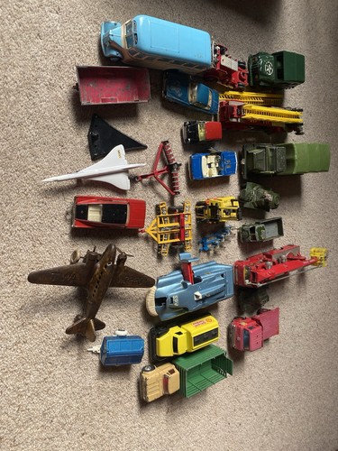 Dinky toys corgi - /, job