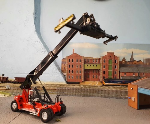 Crane stobart konecranes - konecranes, reach