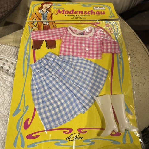 New carded wenco - new, modenschau