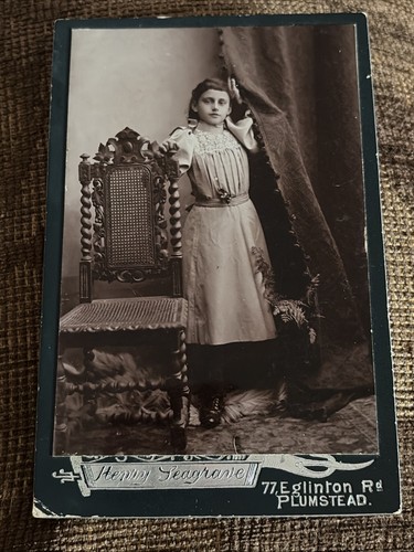 Victorian cabinet card - cabinet, photo