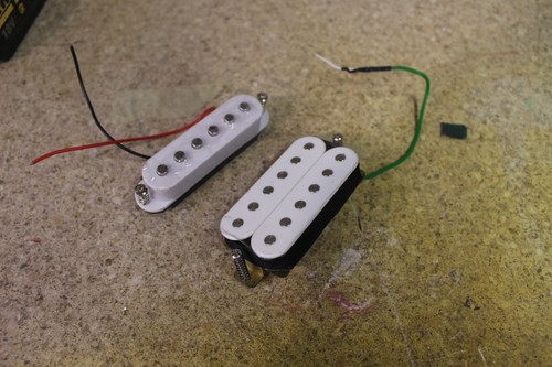 Brand new unused squier strat - unused,