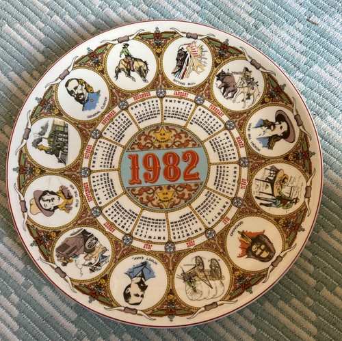 Wedgwood calendar plate year - calendar,