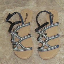 Mantaray flat strappy pearl