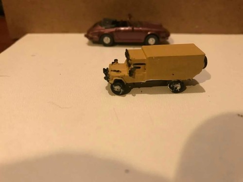 160 scale landrover - n,