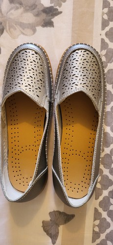 Pretty silvery grey - pretty, damart