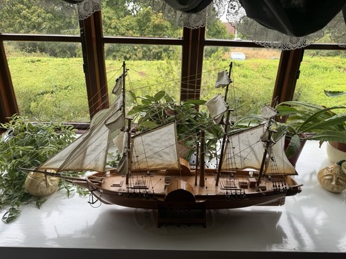 Wooden boat from mauritius - wooden,
