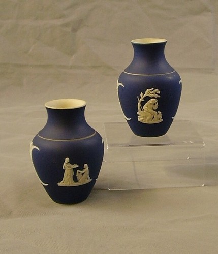 Small pair dark - pair, blue