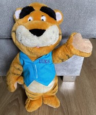 Rory Haven Holidays Tiger Pose