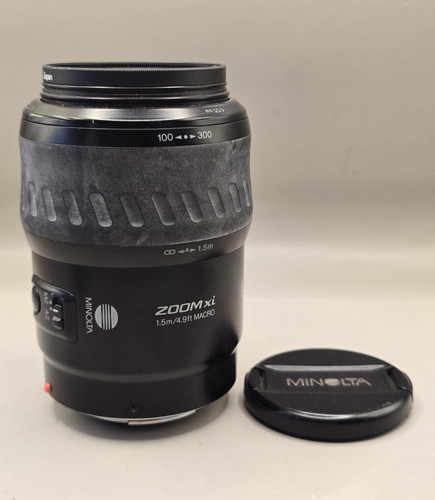 Minolta zoom 100 300mm - zoom, xi