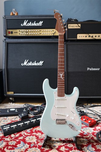 Custom stratocaster 2024 - custom,