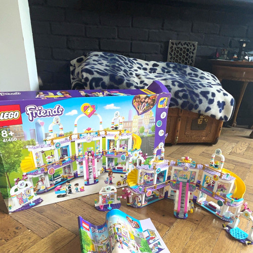 Lego friends heartlake city - friends,