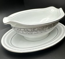 Noritake PRELUDE  Gravy Boat