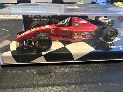 Minichamps ferrari 412 - 1/43,