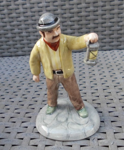 Beswick beatrix potter farmer - beswick,