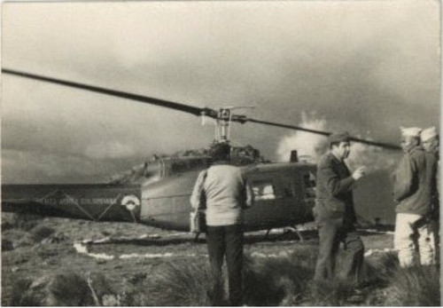 Helicopter bell vintage - helicopter, uh-1h