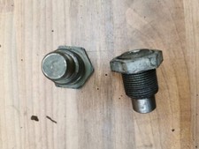 SUZUKI VL800 VOLUSIA SWINGARM BOLTS PINS VL800C 01-05