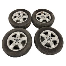 4 Genuine 18" Mercedes G-Wagon Wheels with Michelin Tyres 265/60 R 18