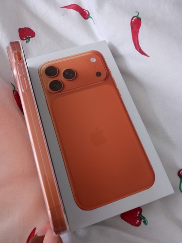 Iphone orange - iphone, xr