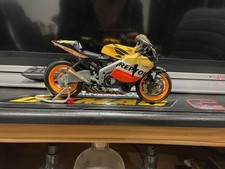 Minichamps 1/12 Scale 122