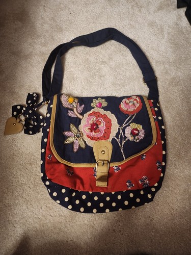 Next floral red blue - next,