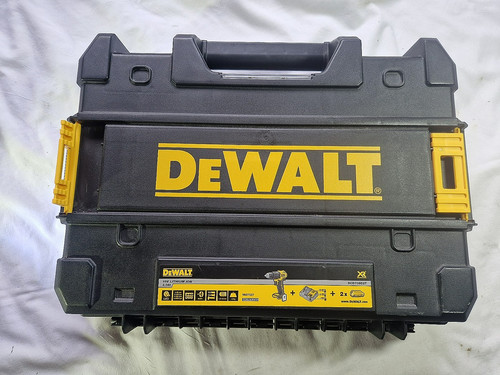 Dewalt stackable carry - dewalt, case