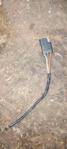 Fiesta mk1 centre console plug - fiesta,