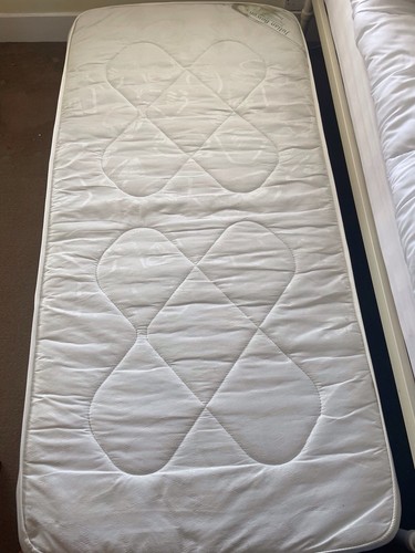Trundle bed with - trundle, mattress