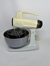 Vintage Sunbeam Vista Mixmaster 12-Speed Mixer W Beaters and 2 Bowls Med Large
