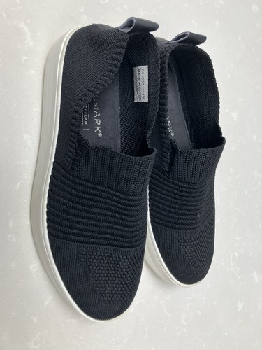 Very comfortable black slip - slip, on