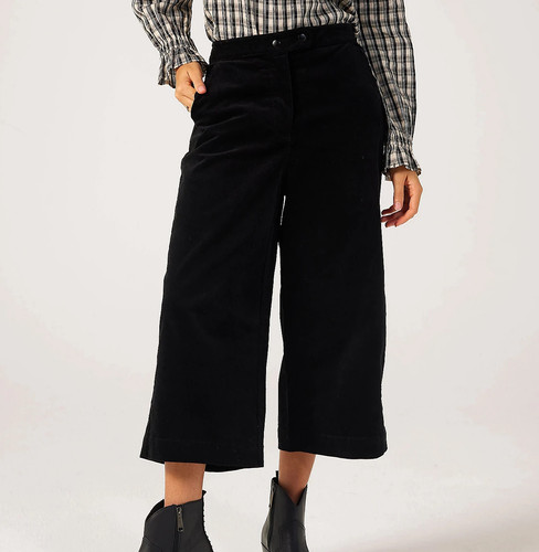 Sale bnwt denim - *sale*, &