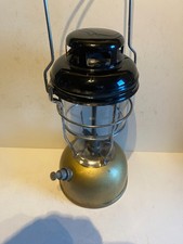 VERY CLEAN TILLEY LAMP WITH TILLEY PYREX GLASS