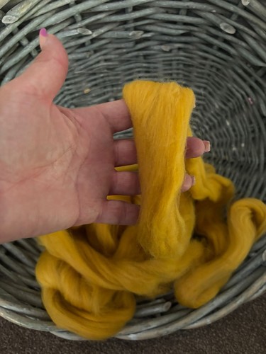 Golden yellow merino 100 - yellow,