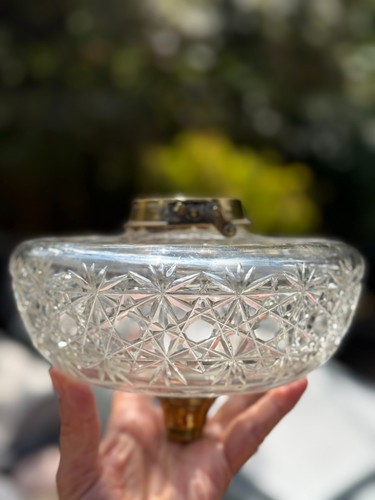 Antique victorian daisy - daisy, cut