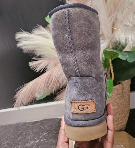 Ugg classic short boots - short,