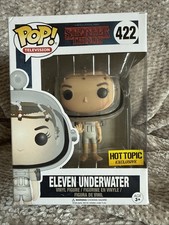 Eleven underwater 422 - eleven,