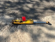 ADT Wheeled Dumper Hydraulic Ram £125Plus Vat Tipping Side Log Splitter Press