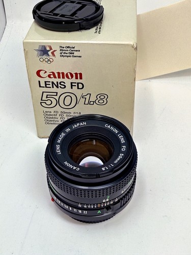 Canon 50mm standard - f1.8, prime
