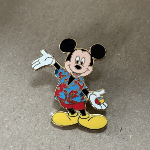 Disney mickey mouse pin - mickey,