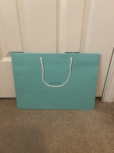 Tiffany empty blue gift - co.,